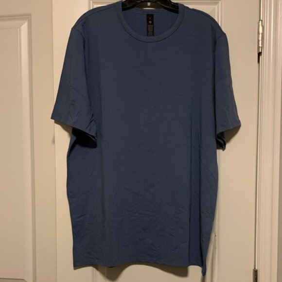 lululemon athletica Men's Blue Organic Cotton Tee, Size XL, NWT - Picture 1 of 5